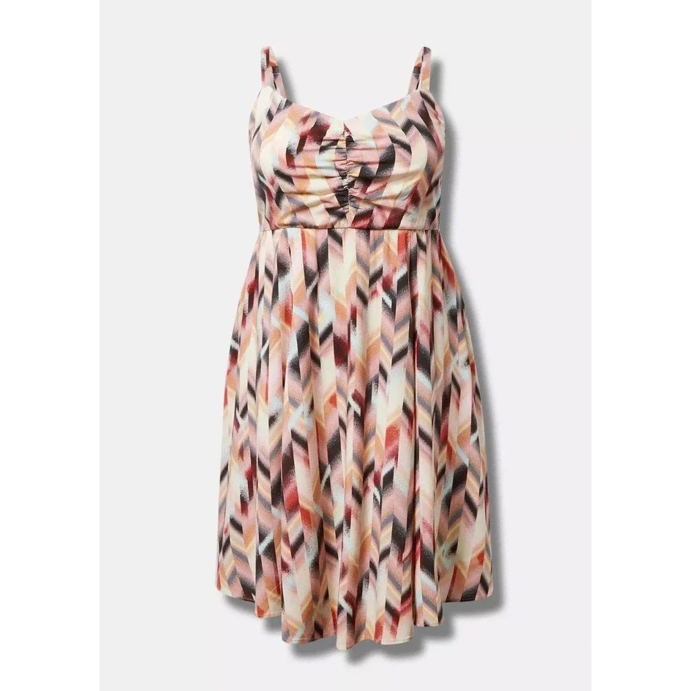 Torrid mini challis skater‎ dress pink - Picture 2 of 9